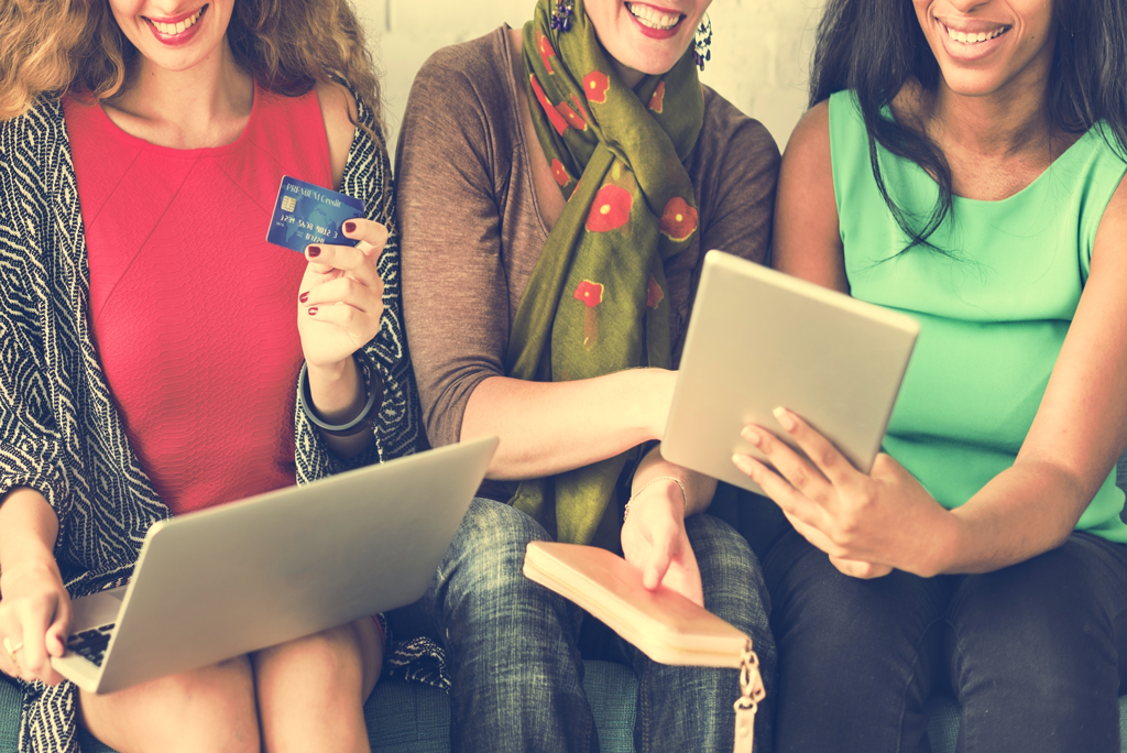 Why Shop Online: The less than fabulous Fitting Room