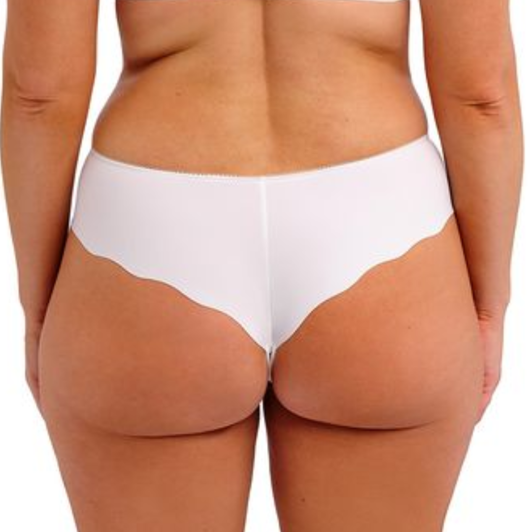Lillia Thong