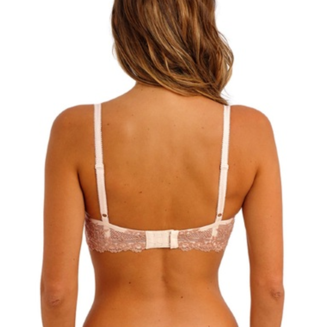 Wacoal Embrace Lace Underwire Bra