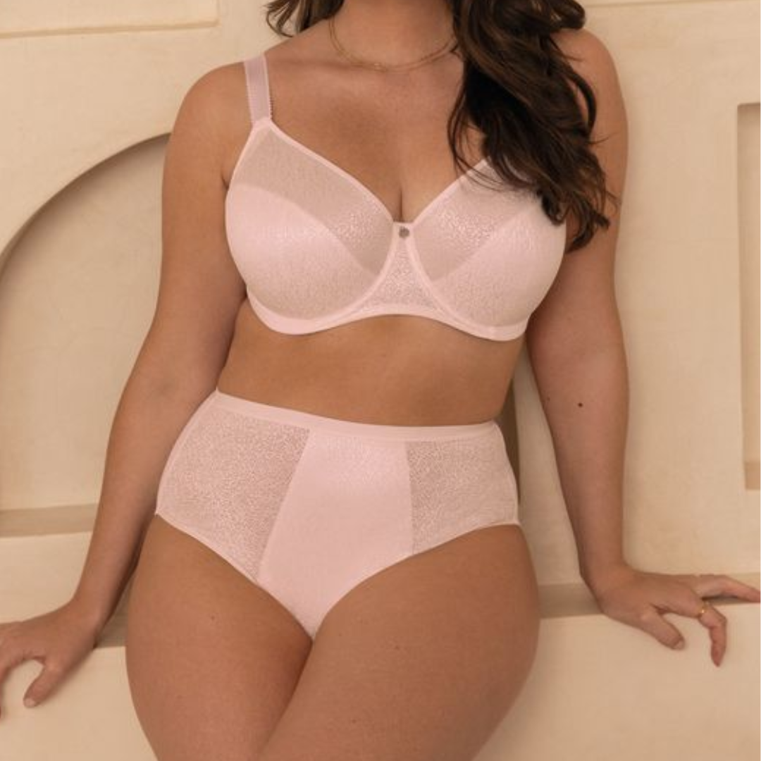 Demure Moulded Non Padded Bra
