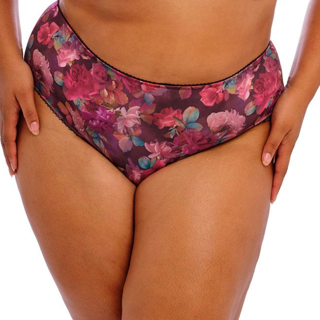 Goddess Kayla Brief